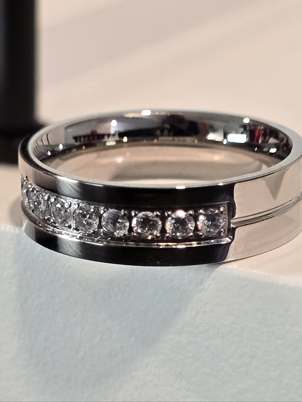 Qorn Iced Out CZ Ring Silver 316L Stainless Steel Diamond Look Gym Proof. 6mm - Picture 6 of 9
